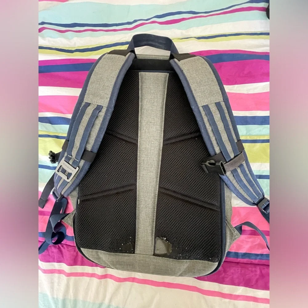 Timbuk2 Heather Gray Everyday Backpack with Navy Accents